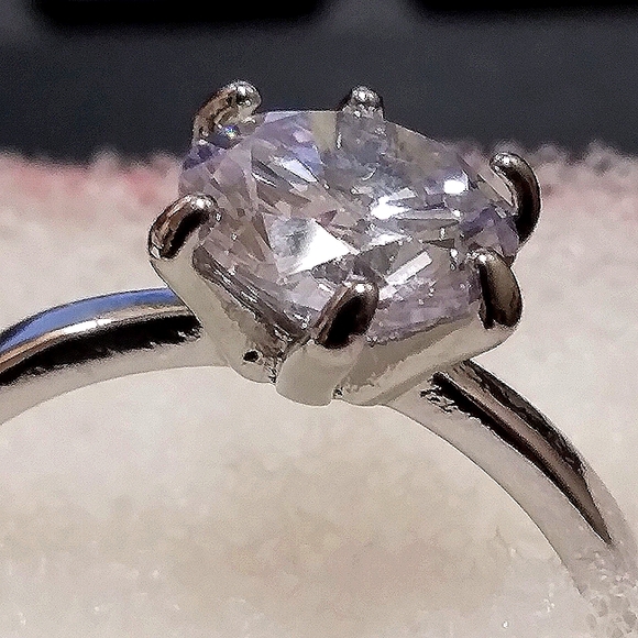 Silver-Plated Women's 2ct Round Solitaire CZ Cheap Wedding Ring Clearance Sale - Picture 6 of 6